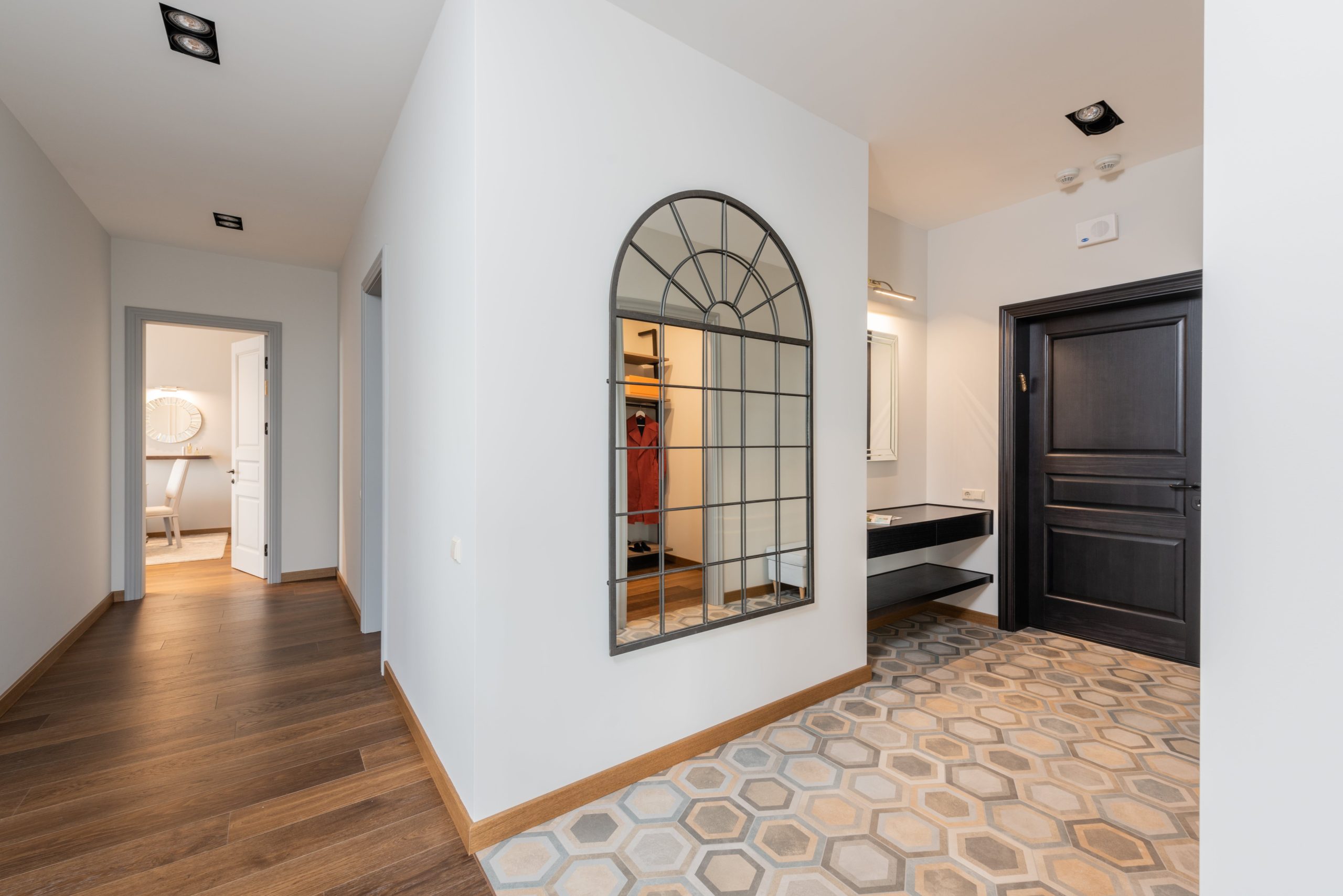 miroir dans l'entrée